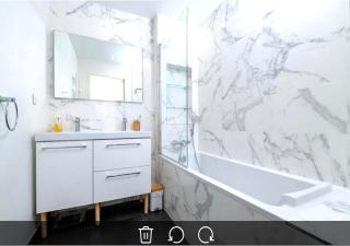 Large and beautiful apartment with panoramic sea views - 5