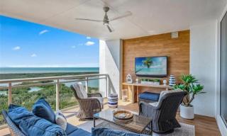 Elegant Waterfront Living with Stunning Views - Naples - 0