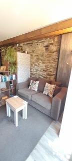 Wisteria Barn, Trewethen, St Teath, nr Port Isaac - Saint Teath - 9