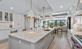 Refined Waterfront Retreat in The Moorings - Naples - 8
