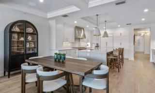 Refined Waterfront Retreat in The Moorings - Naples - 3