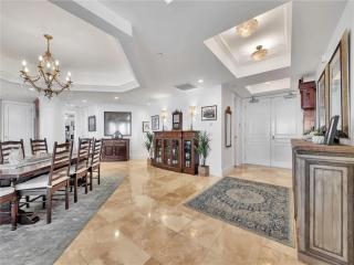 GulfFront Condo with Sunset Views Redington Beach - St. Pete Beach - 4