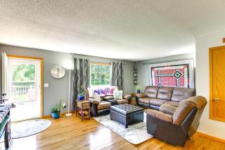 Country Living Near Main St Quiet Minnesota Home - - 7