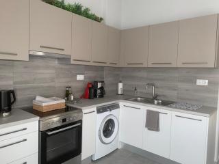 Eva Apartment - Ermoupoli - 6