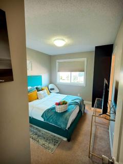 Stonecroft House - Calgary - 7