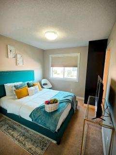 Stonecroft House - Calgary - 6