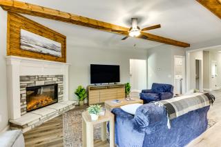 Boat Dock and Lake Hartwell Access Family Getaway! - Lavonia - 7