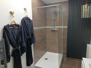 Cocon romantique avec jacuzzi extérieur - Rosières-près-Troyes - 4