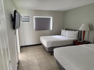 Clearwater Suites - Clearwater Beach - 7