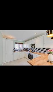 Modern home Close to all Cardiff venues - Moffat - 4