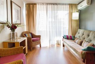 Elegant lodging steps away from Costanera Center - Santiago - 0