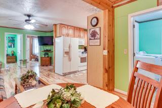 3 Mi to Potomac River Remote Cabin in Springfield - Springfield - 5