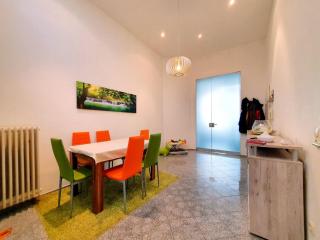 Downtown first floor apartment 6 guests on request Wilhelmstr 5 min to CHIO - Aachen - 0