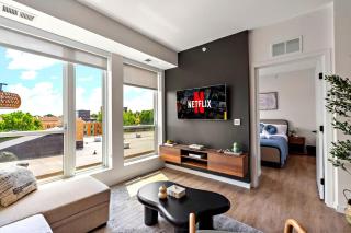 Stylish 1Bd In Heart of Minneapolis, Minutes From Minneapolis Convention Center & US Bank Arena - Minneapolis - 0