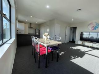 Character & new CNZhouse with quiet - Christchurch - 7