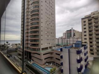 2 dormitórios, sacada gourmet, Aviação,1 min a pé da praia - 0