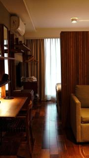 AQ Tailored Suites - 1