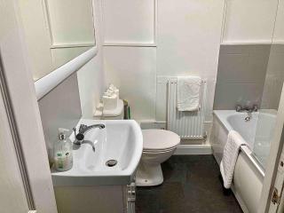 Smart and Stylish Apartment in Central Bath - Moffat - 4