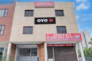 Hotel O Holiday Spot - Mohali - 9