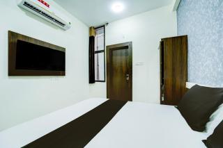 Collection O Rajendra Nagar Bus Terminal - Indore - 6