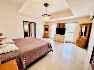 Room in Guest room - 20 Suite for 2 People - Torreón - 1