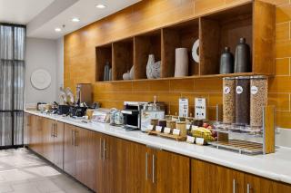 SpringHill Suites by Marriott McAllen Convention Center - McAllen - 4
