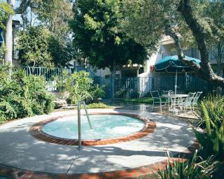 Wyndham Dolphin's Cove 2BR Suite with Resort Access - Anaheim - 7
