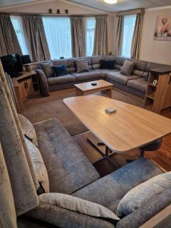 Denny's Holiday Home - Blackpool - 1