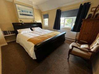 Cosy and convenient family and pet friendly home - Faringdon - 0