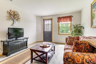 9 Acres, Pick Your Own Apples Cabin in Arlington! - Arlington - 3