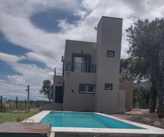 Mi lugar en el mundo - Cortaderas - 0