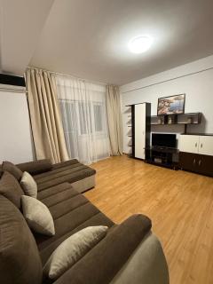 Comfort Stay Apartment - Free Parking & Wi-Fi - Chiajna - 9