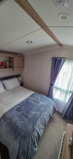 K&S at 1529 - Selsey - 5