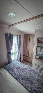 K&S at 1529 - Selsey - 4