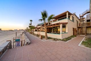 Las Gaviotas 2BR 2BA Ocean View 1st FL- 413 - 4