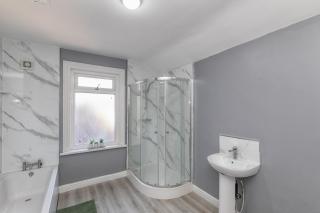 Seaside Apartment Rooms - Hawthorn - 3