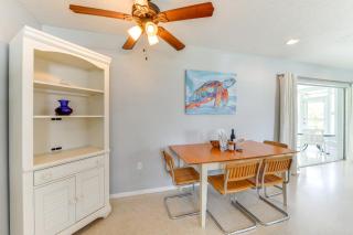 3 Mi to Siesta Key Beach Snowbird Haven with Lanai - Sarasota - 3