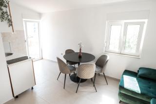 Apartments Amelie Ražanj - Ražanj - 9