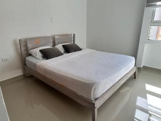 Cómodo apartamento Familiar totalmente equipado con estratégica ubicación Isla de Margarita - Porlamar - 5
