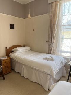 Lynton House Hotel - Teignmouth - 1