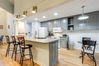7 Mi to Dtwn Covington Bright Home with Deck and Yard - Covington - 7