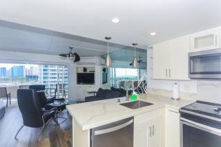 Ilikai Tower 1033 Yacht Harbor View 1BR - Honolulu - 3