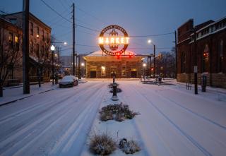 BurgBnB Riverfront - 2