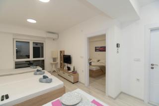 Milenkovic Apartments - 3