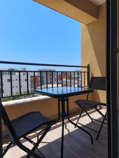 Sea & Sand Apartment - Bar - 2