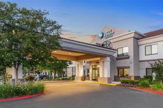 Best Western Valencia/Six Flags Inn & Suites - Santa Clarita - 0
