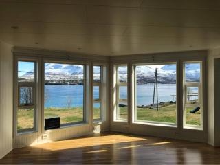 Arctic View Apartment - Country Retreat near Tromso - Tromsø - 0