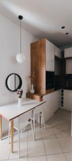Central Spot Apartment - Vlora - 4
