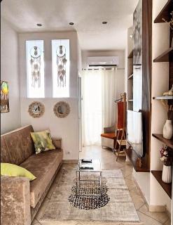 Central Spot Apartment - Vlora - 9
