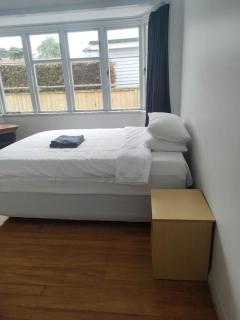 3 Bedroom House A - Auckland - 2